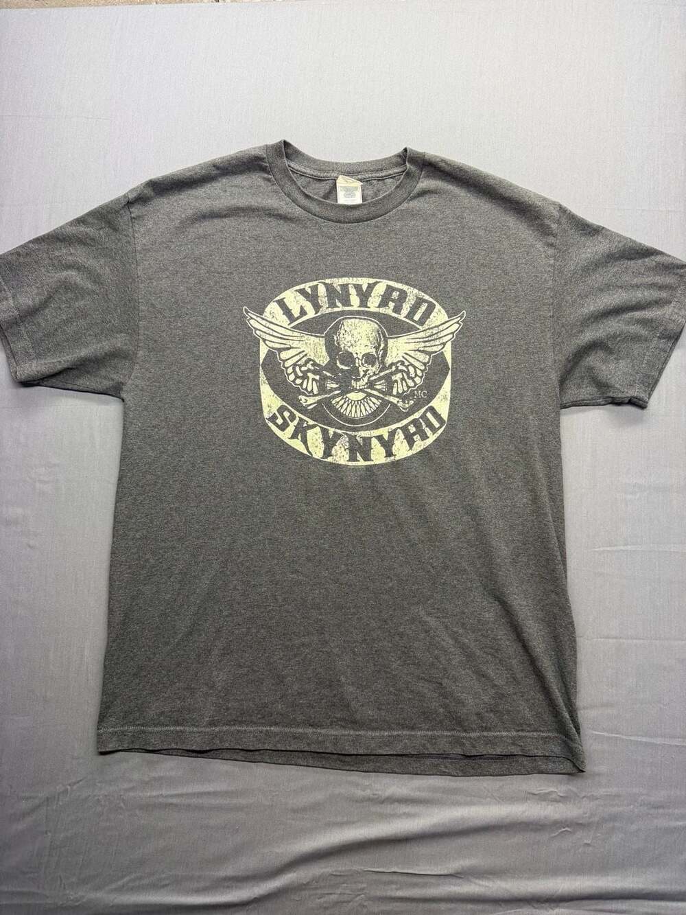 Alstyle Lynyrd Skynyrd T-Shirt Size XL Gray Skull Band Tee